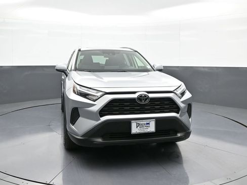 Certified 2025 Toyota RAV4 XLE w/ Convenience Package image 3