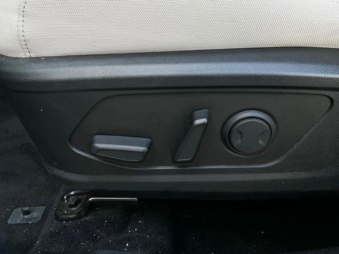 Used 2025 Hyundai Tucson SEL image 10