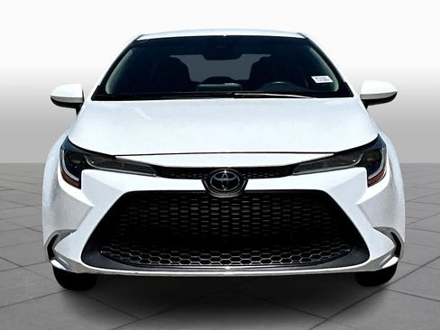 Used 2021 Toyota Corolla LE FWD image 4