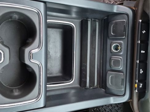 Used 2017 Chevrolet Silverado 1500 LTZ w/ Sport Package image 39