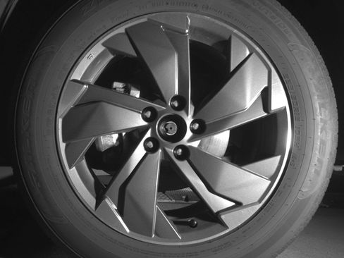 Used 2025 Nissan Rogue SV image 12