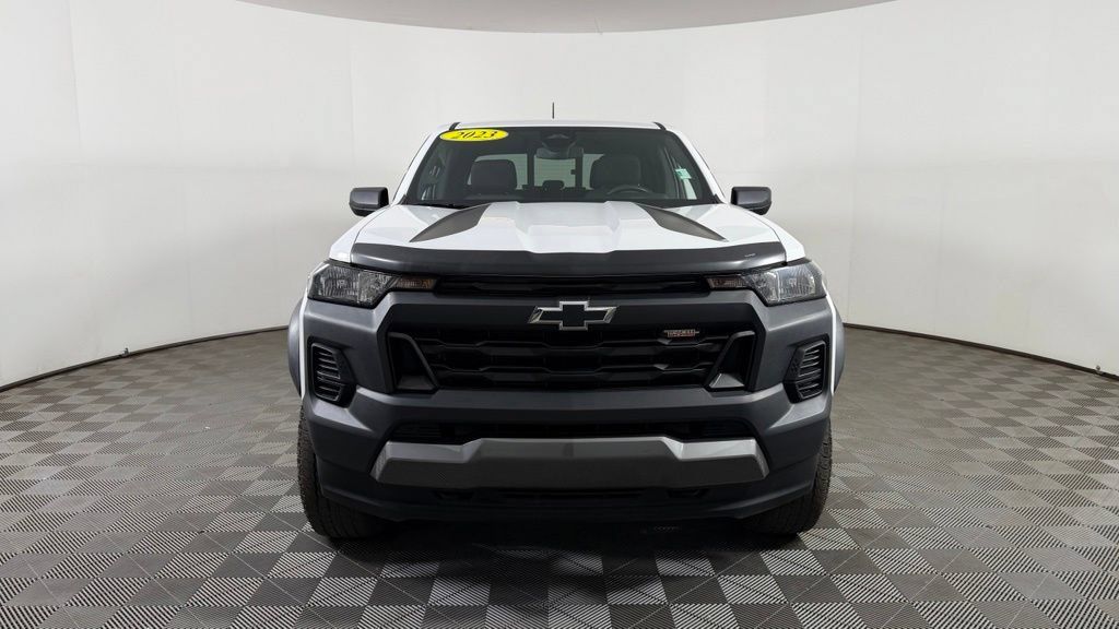 Used 2023 Chevrolet Colorado Trail Boss w/ Advanced Trailering Package AWD/4WD image 2