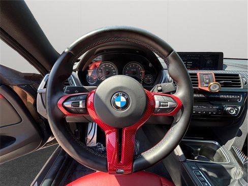Used 2018 BMW M4 Coupe image 23