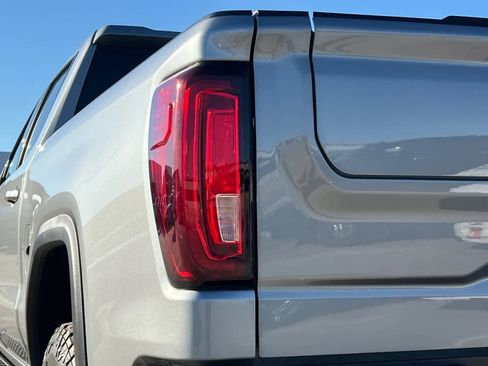 Used 2023 GMC Sierra 1500 AT4X image 15