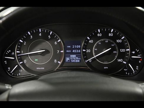 Used 2019 Nissan Armada Platinum w/ Captain's Chairs Package image 8