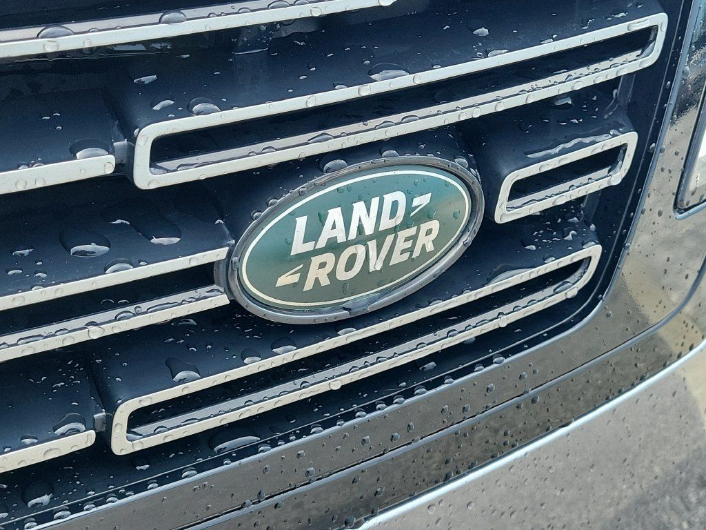 Certified 2023 Land Rover Range Rover SE AWD/4WD image 10