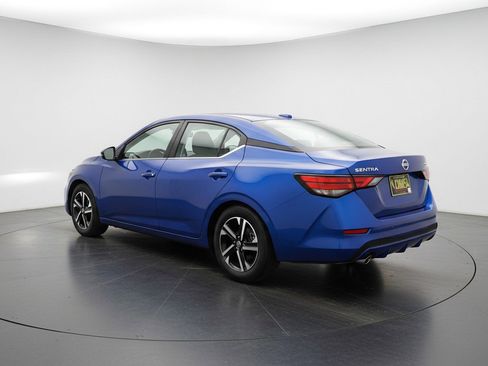 Used 2025 Nissan Sentra SV FWD image 6