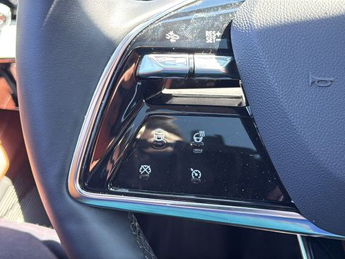 New 2026 Cadillac Optiq Sport 2 w/ LPO, Floor Liner Package image 15