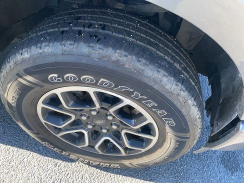 Used 2021 Ford F150 XLT w/ Equipment Group 302A High image 12