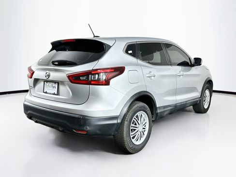 Used 2020 Nissan Rogue Sport S FWD image 9