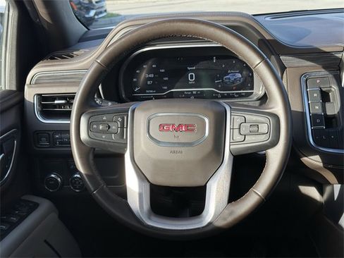 Used 2023 GMC Yukon SLT image 22