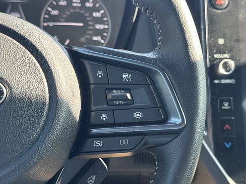 Certified 2025 Subaru Forester Limited w/ Popular Package #2 AWD/4WD image 14