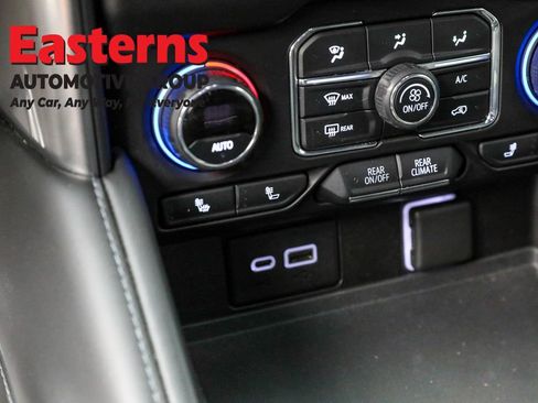 Used 2021 Chevrolet Tahoe LT image 21