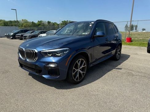 Used 2021 BMW X5 xDrive40i w/ M Sport Package AWD/4WD image 3