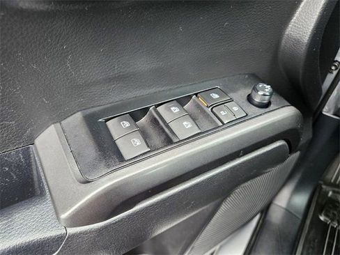 Used 2023 Toyota Tacoma TRD Sport image 23