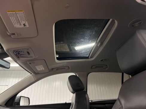 Certified 2020 Chevrolet Traverse Premier w/ LPO, Floor Liner Package AWD/4WD image 29