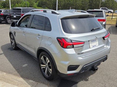 Used 2021 Mitsubishi Outlander Sport ES FWD image 10