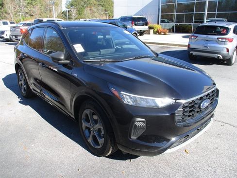 Used 2024 Ford Escape ST-Line w/ Tech Pack #1 image 2