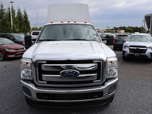Used 2011 Ford F350 XLT w/ Snow Plow Prep Pkg AWD/4WD image 4