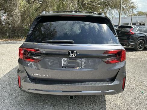New 2026 Honda Odyssey EX-L image 7