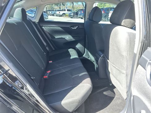 Used 2018 Nissan Sentra S image 16