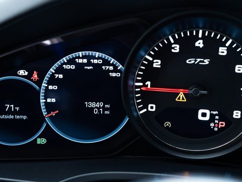 Used 2023 Porsche Cayenne GTS image 25