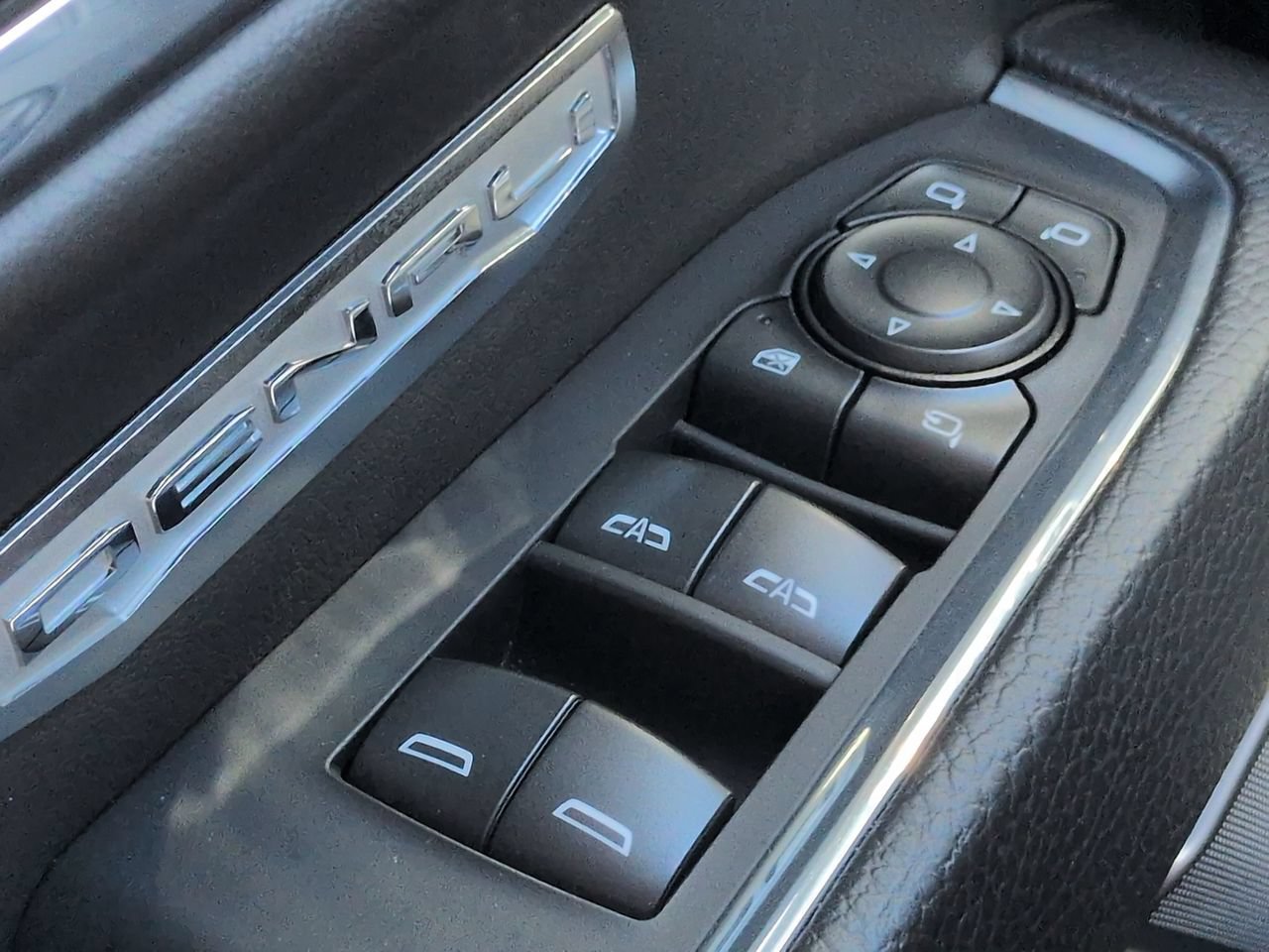 Used 2024 GMC Sierra 1500 Denali AWD/4WD image 22
