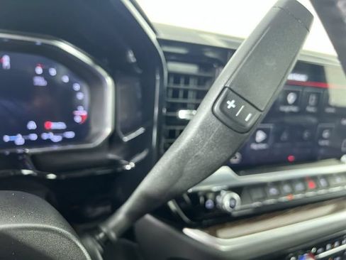 Used 2026 GMC Sierra 1500 SLE w/ Preferred Package RWD image 16