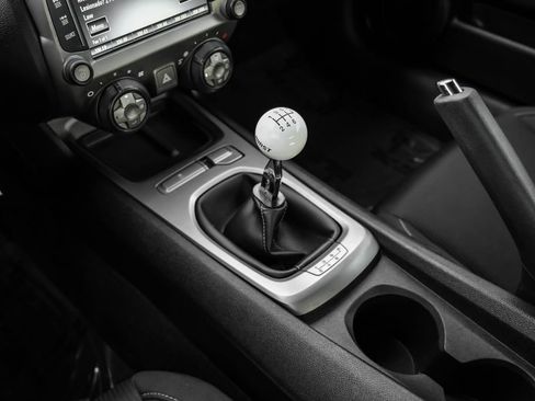 Used 2014 Chevrolet Camaro SS image 20