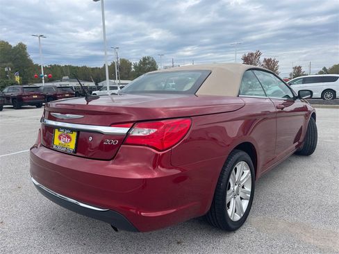 Used 2012 Chrysler 200 Touring image 5