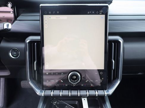 New 2025 GMC Acadia AT4 w/ Super Cruise Package image 15