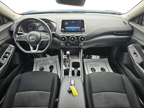 Used 2023 Nissan Sentra SR w/ Electronics Package FWD image 10