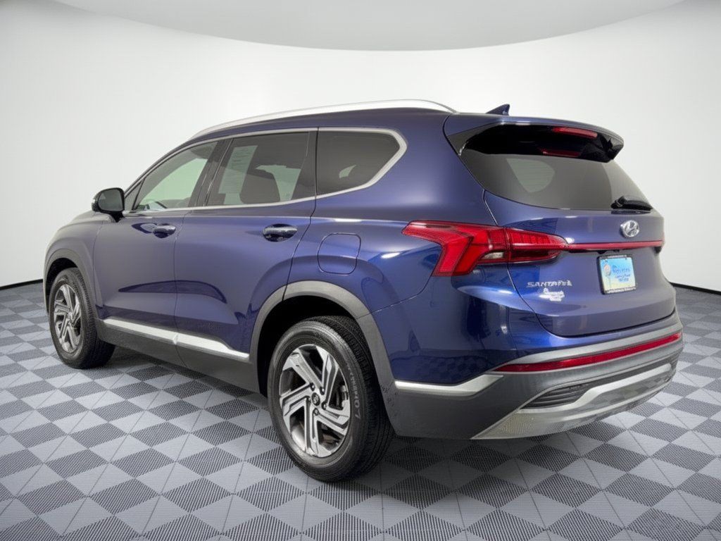 Used 2023 Hyundai Santa Fe SEL w/ Premium Package FWD image 3