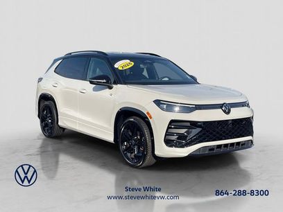 Certified 2026 Volkswagen Tiguan SE R-Line