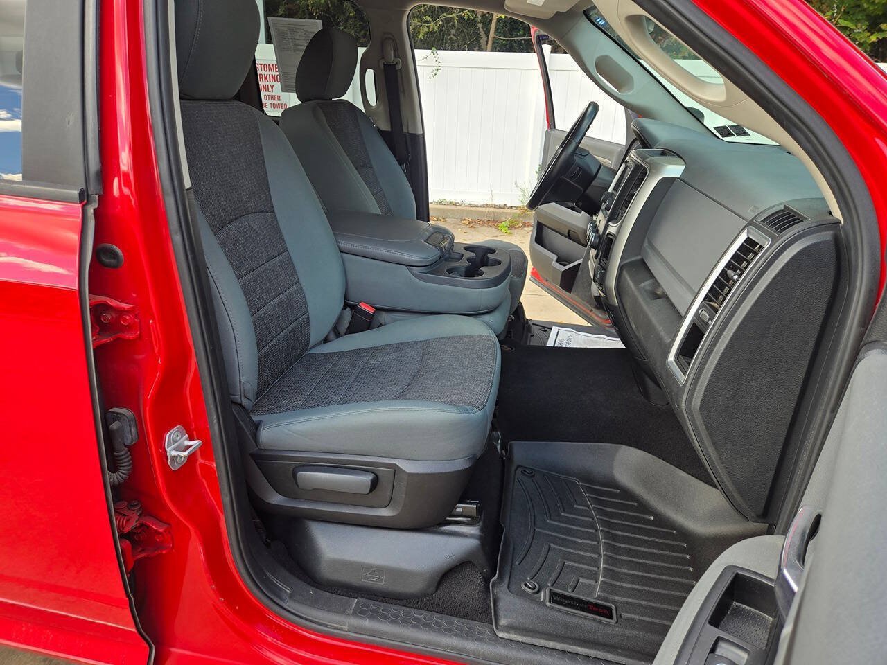 Used 2015 RAM 1500 Big Horn AWD/4WD image 15