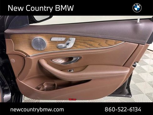Used 2018 Mercedes-Benz E 300 4MATIC image 18
