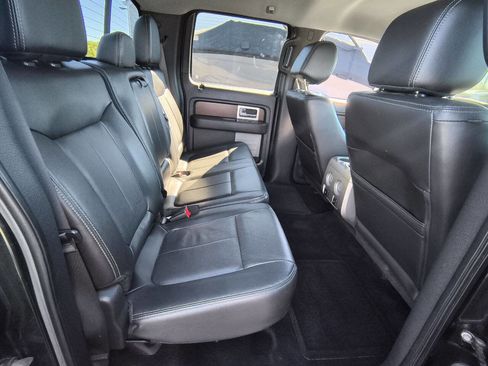 Used 2013 Ford F150 Lariat w/ Lariat Chrome Pkg image 24