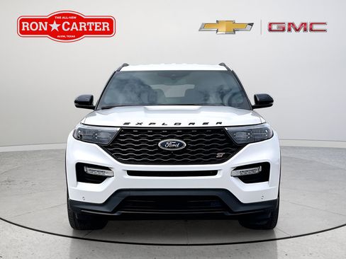 Used 2023 Ford Explorer ST w/ Equipment Group 401A AWD/4WD image 2