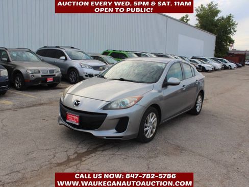 Used 2012 MAZDA MAZDA3 i Touring FWD image 1