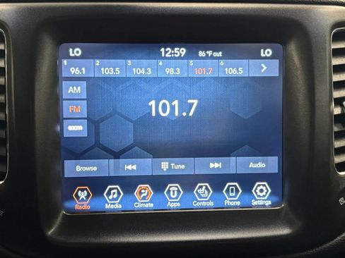 Used 2019 Jeep Compass Trailhawk w/ Cold Weather Group AWD/4WD image 39