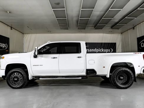 Used 2022 Chevrolet Silverado 3500 LTZ w/ LTZ Plus Package AWD/4WD image 12