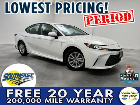 Used 2025 Toyota Camry LE FWD image 1
