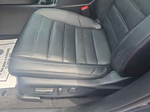 Used 2024 Honda CR-V EX-L image 28