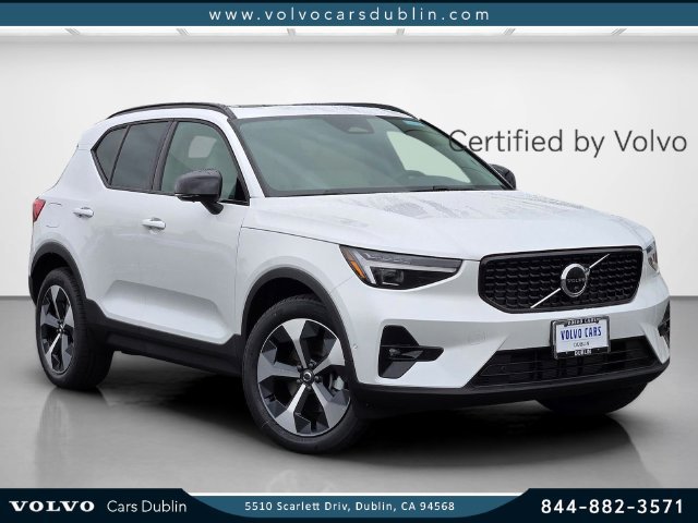 Certified 2026 Volvo XC40 B5 Plus w/ Protection Package Premier AWD/4WD image 1