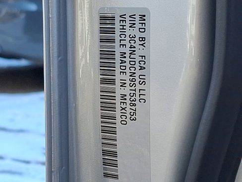 New 2025 Jeep Compass Limited w/ Sun & Sound Group image 14