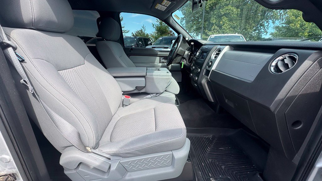 Used 2013 Ford F150 XLT w/ Luxury Equipment Group AWD/4WD image 11