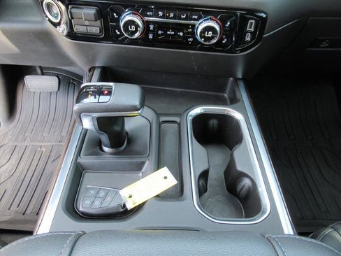 Used 2022 GMC Sierra 1500 Elevation w/ Elevation Premium Package image 24