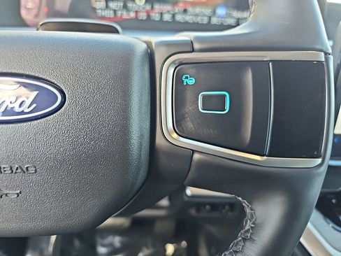 New 2026 Ford Expedition Platinum w/ Driver's Package image 19