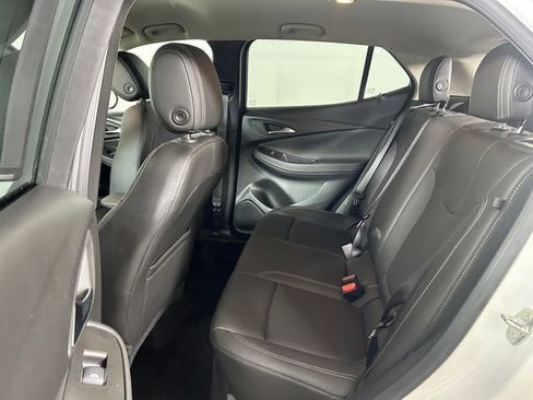 Used 2024 Buick Encore GX Sport Touring w/ Advanced Technology Package FWD image 25
