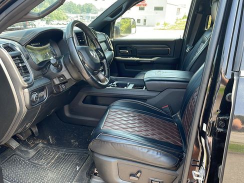 Used 2021 RAM 2500 Limited RWD image 9